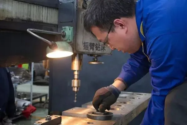 Equipment Operation and Debugging Workshop